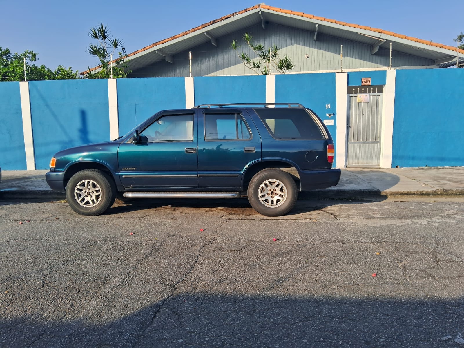 Carros na Web  Chevrolet Blazer Executive 4.3 V6 4x2 AT 2001